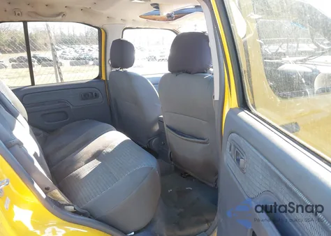 2002 Nissan Xterra Se из США, поврежденный, VIN 5N1ED28Y72C586581